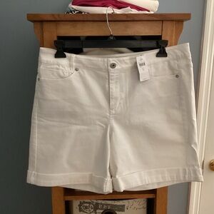 J. Jill White Bermuda Shorts Classic Summer Style